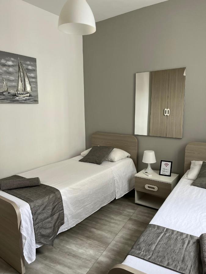 F10 Modern And Bright Apartment In Malta Msida Luaran gambar
